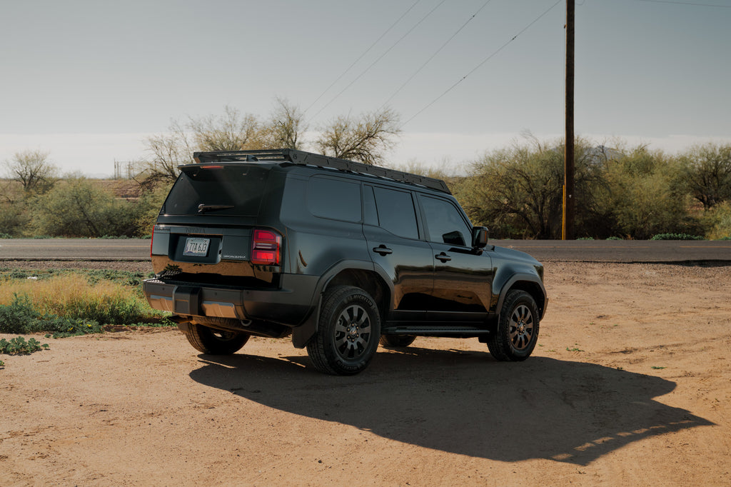 Land Cruiser Roof Rack with Optional Light Bar Mount / 250 Series / 2024-2026