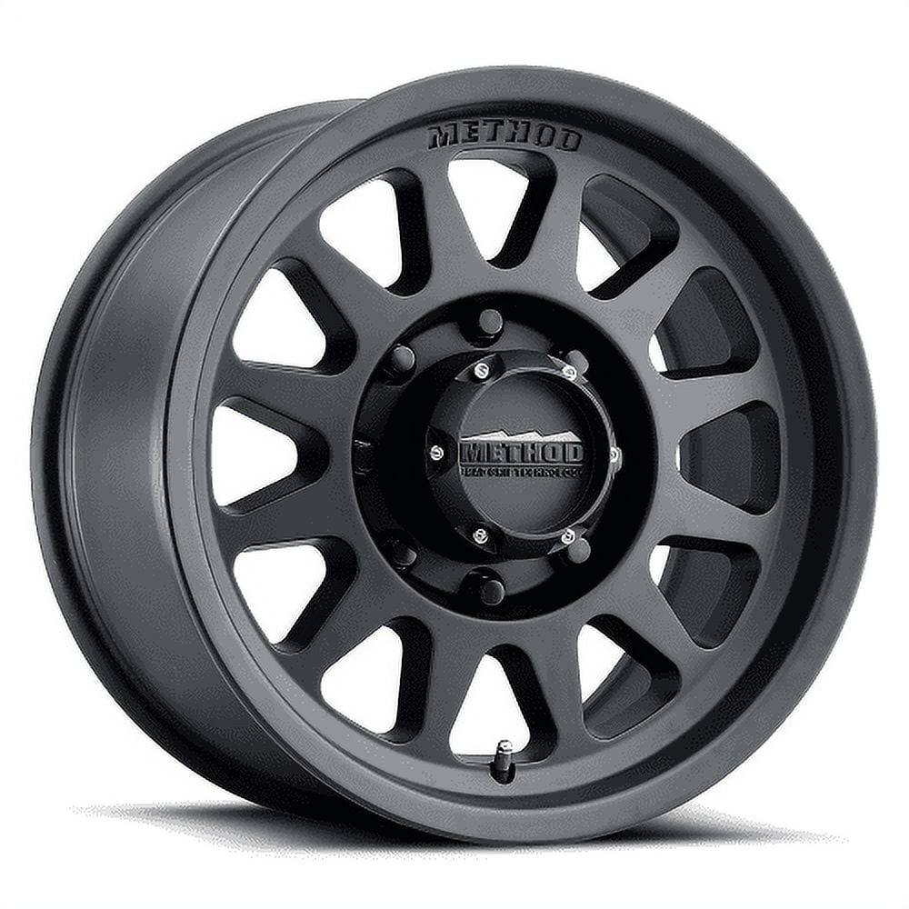 10  17X9  +18MM Offset  8X170  130.