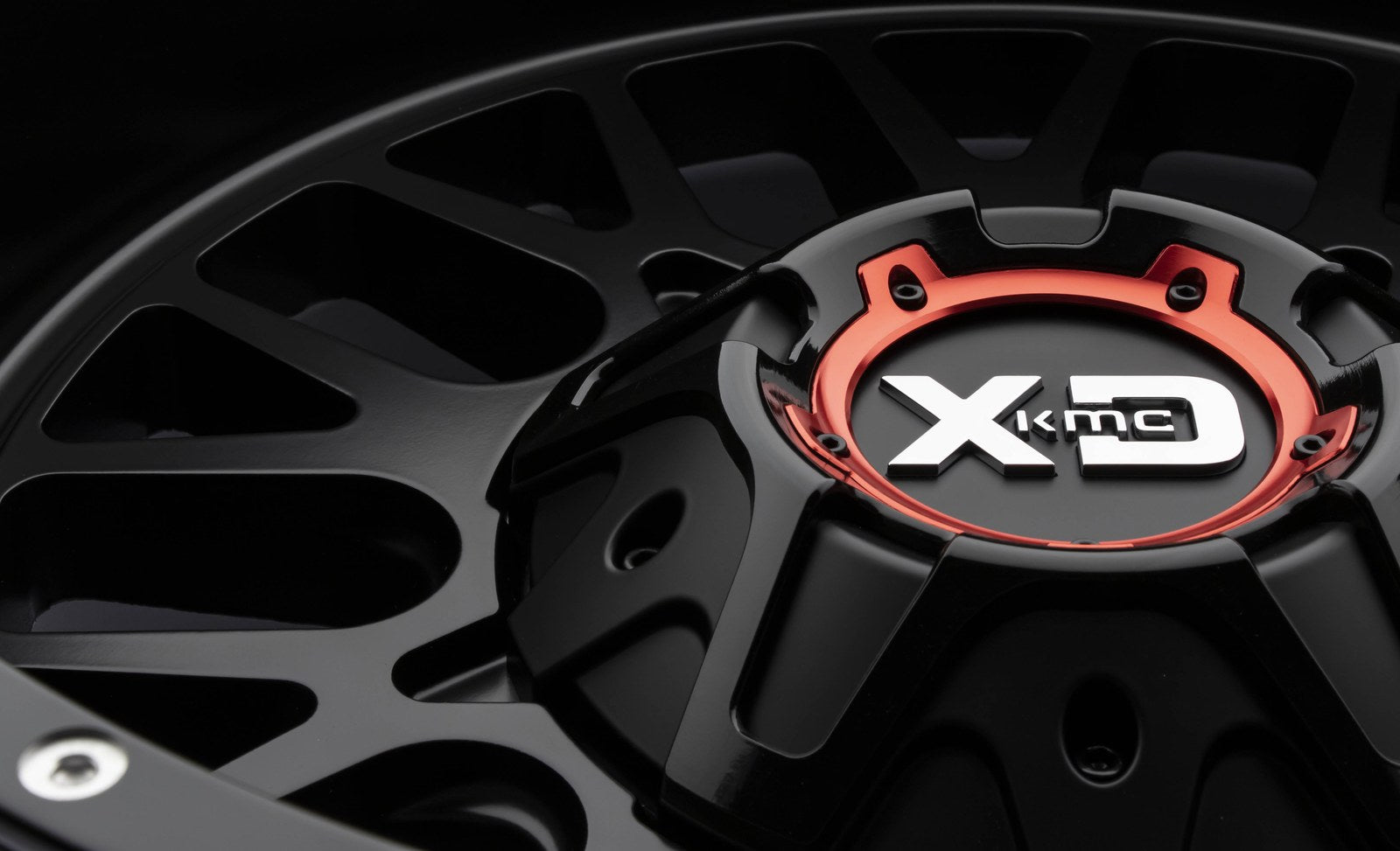 XD842 20X10 6X135/5.5 S-Blk -18MM