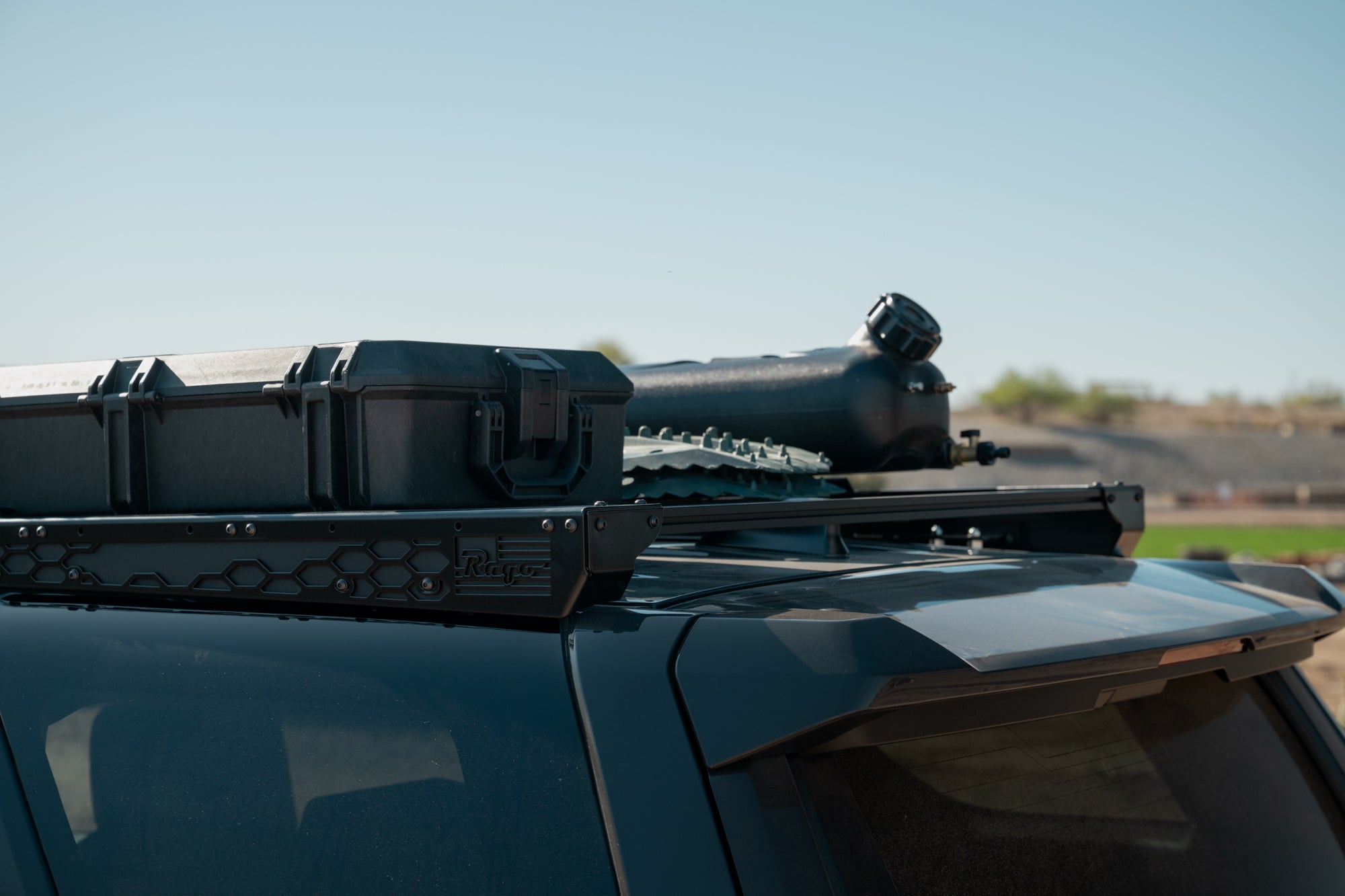 2025+ Toyota 4Runner Roof Rack w/ Light Pocket