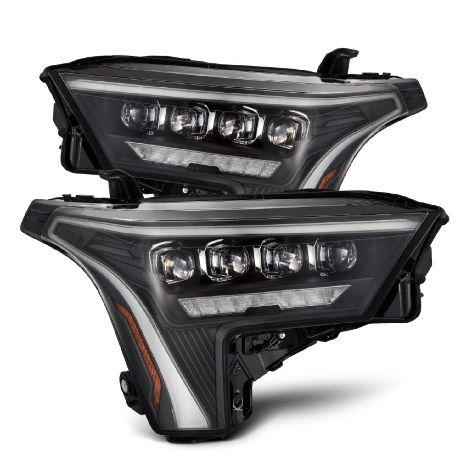 Nova-Series Projector Headlights