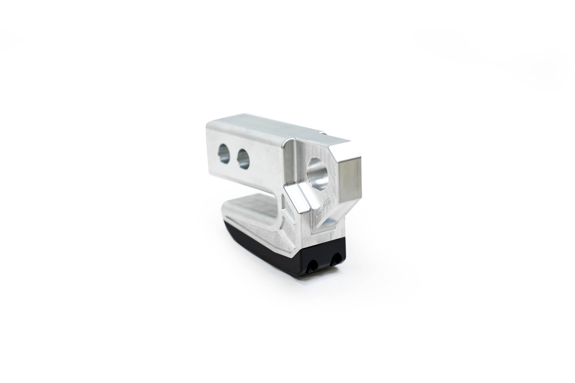 DV8 Xtract Hitch Skid Plate